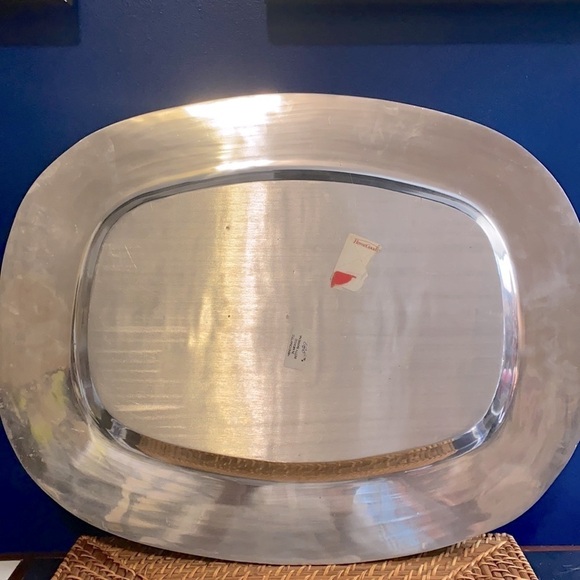 Handcrafted in Mexico Betty Barrena Easter Rabbit Aluminum Platter - Picture 8 of 9